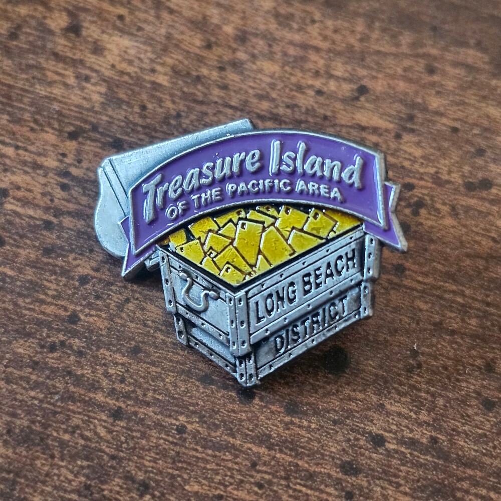 Treasure Island Pacific Area Long Beach CA District Souvenir Enamel Lapel Pin